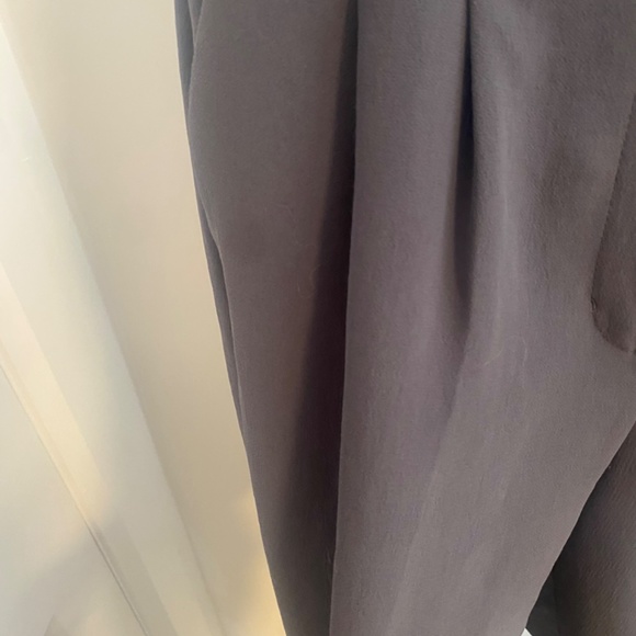 Aritzia Wilfred Carrot Pants Size 8 - Picture 3 of 6